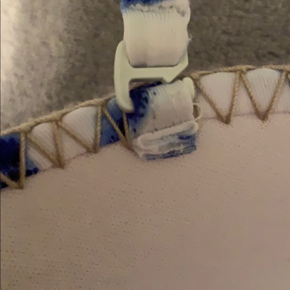 bikini top - Picture 3 of 3